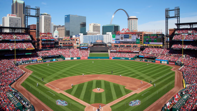 St. Louis Cardinals vs. Cincinnati Reds at Busch Stadium